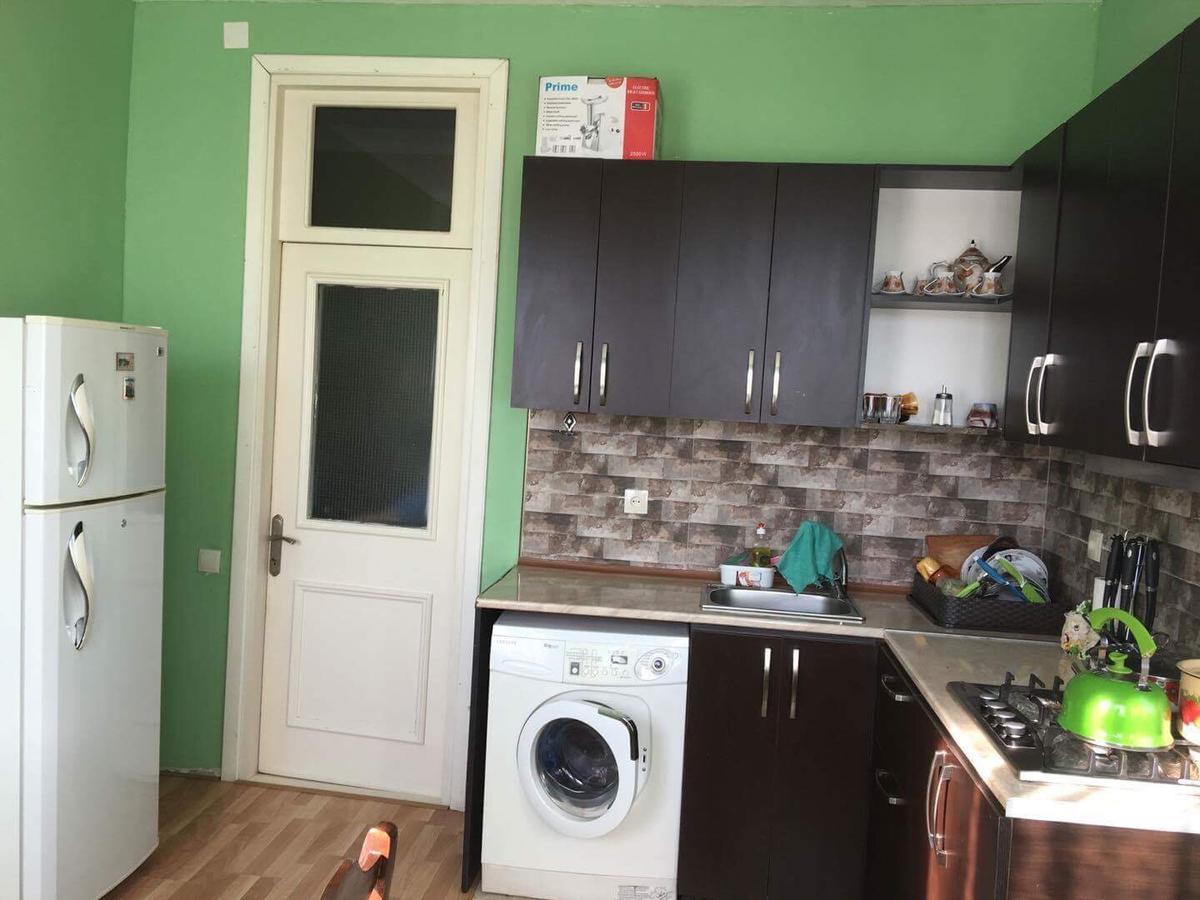 Homestay Izolda Batumi Bagian luar foto
