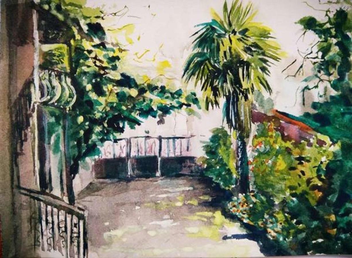 Homestay Izolda Batumi Bagian luar foto